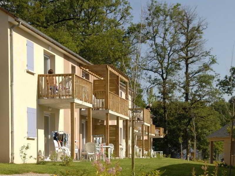 Residence Odalys Le Hameau Du Lac Rignac  Bagian luar foto