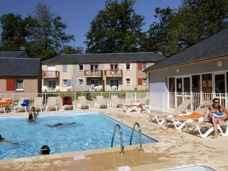 Residence Odalys Le Hameau Du Lac Rignac  Bagian luar foto