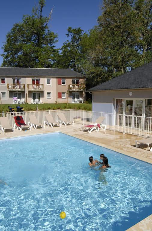 Residence Odalys Le Hameau Du Lac Rignac  Bagian luar foto